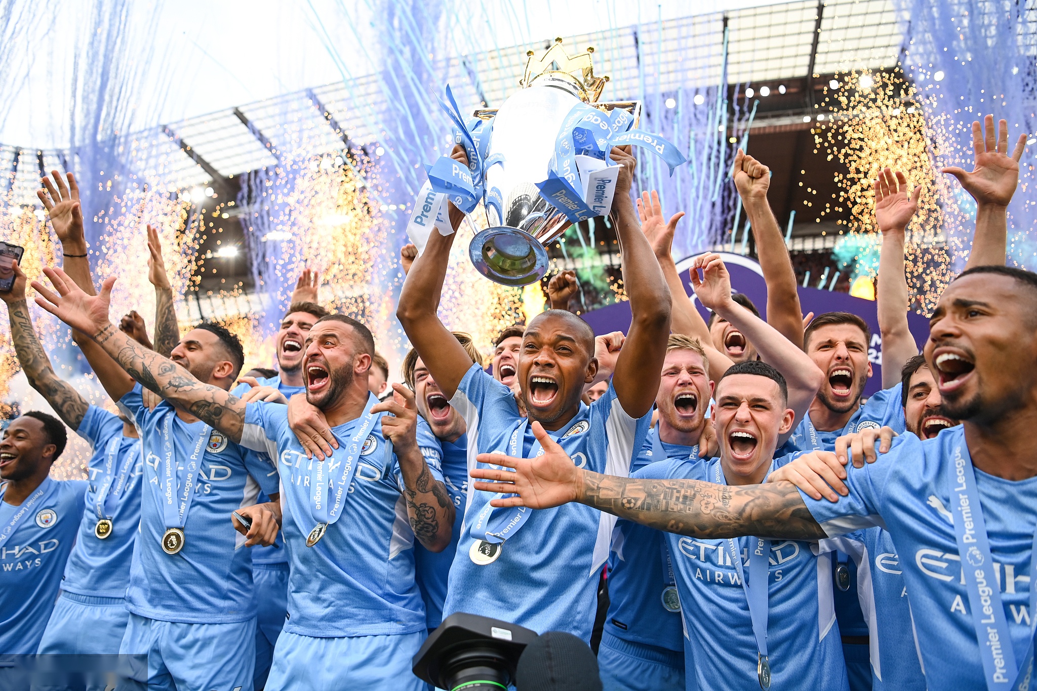 马尔蒂尼等 马尔蒂尼等